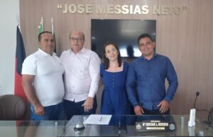 Cristiane Alves toma posse para presidir mais um biênio na Câmara de Santo André